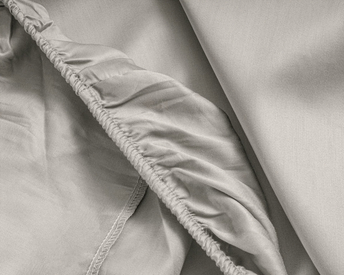 Primaviera Deluxe Katoensatijnen Hoeslaken – Creme
